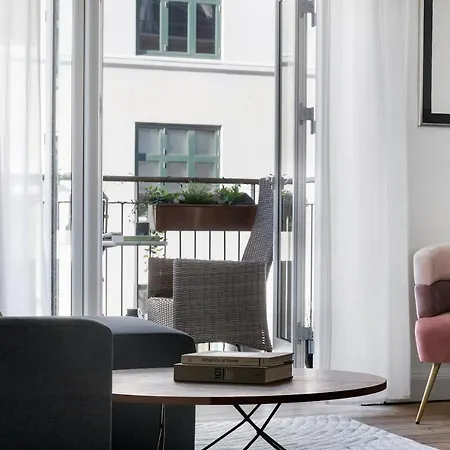 Aday - Authentic Flat In Inner * Copenhagen